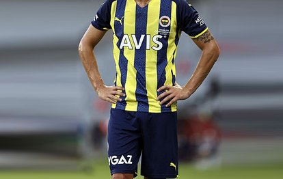 Fenerbahçeli Mesut Özil’i böyle savundu! Hiç kimse yedek oturtamaz