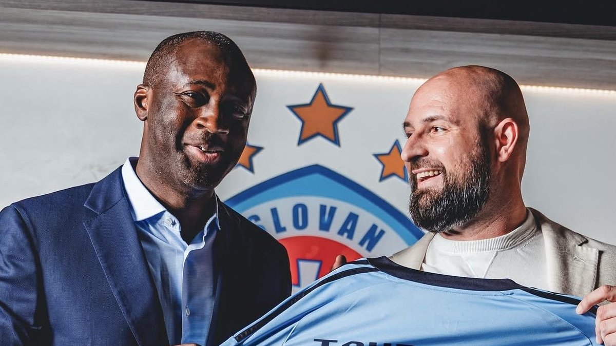 Yaya Toure, Slovan Bratislava'nın yeni teknik direktörü oldu