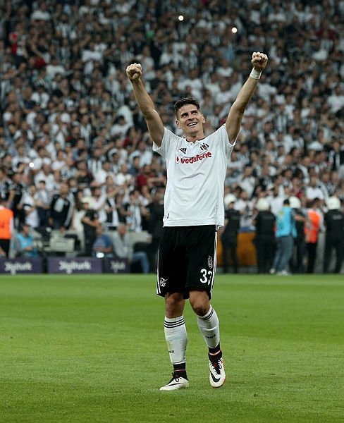 Mario Gomez’den Beşiktaş açıklaması!