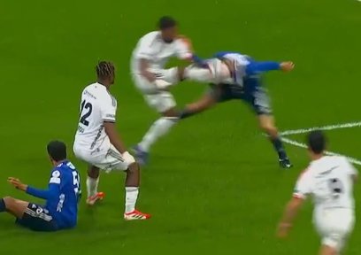 Beşiktaş-Kasımpaşa maçında penaltı kararı