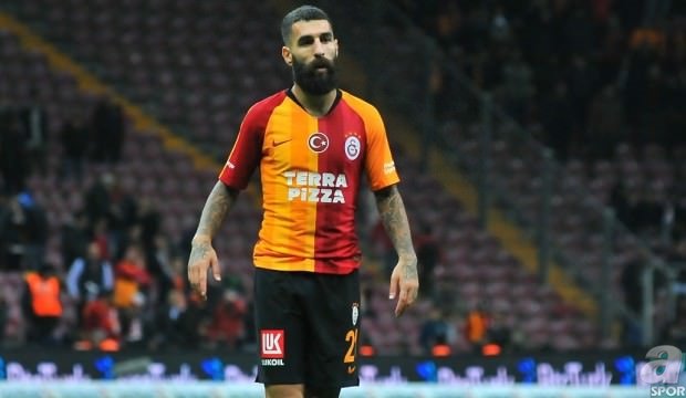 Galatasaray'dan Fenerbahçe'ye transfer çalımı! İşte Fatih Terim'in son bombası...
