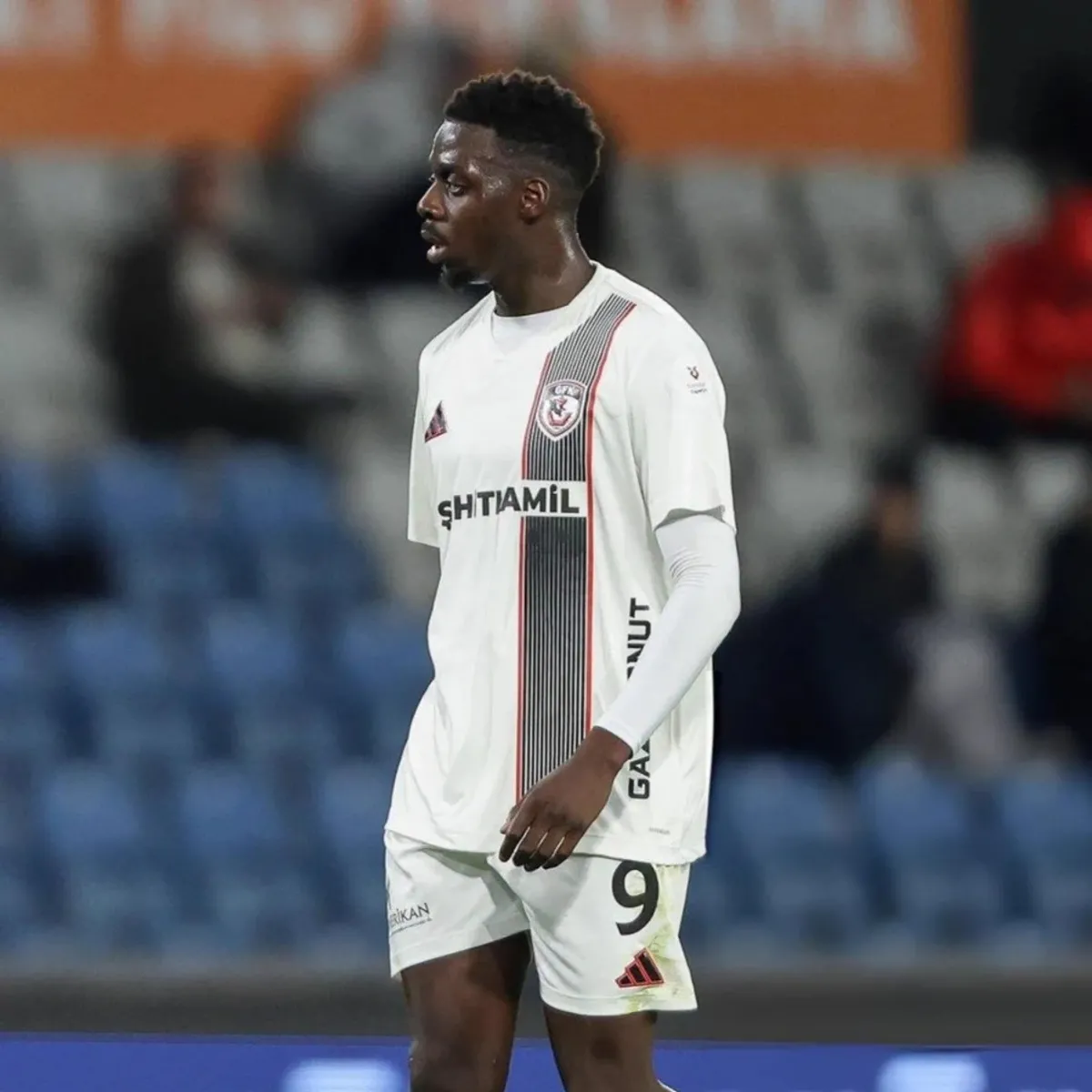 Samsunspor Mohamad Bayo'yu kadrosuna kattı!