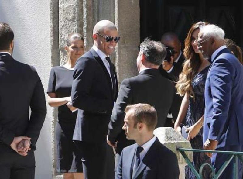 Cristiano Ronaldo ada hediye etti!