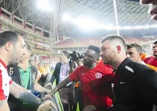 Samuel Eto'o bombası