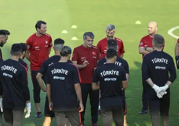 A Milli Takım hazırlıklarını sürdürdü