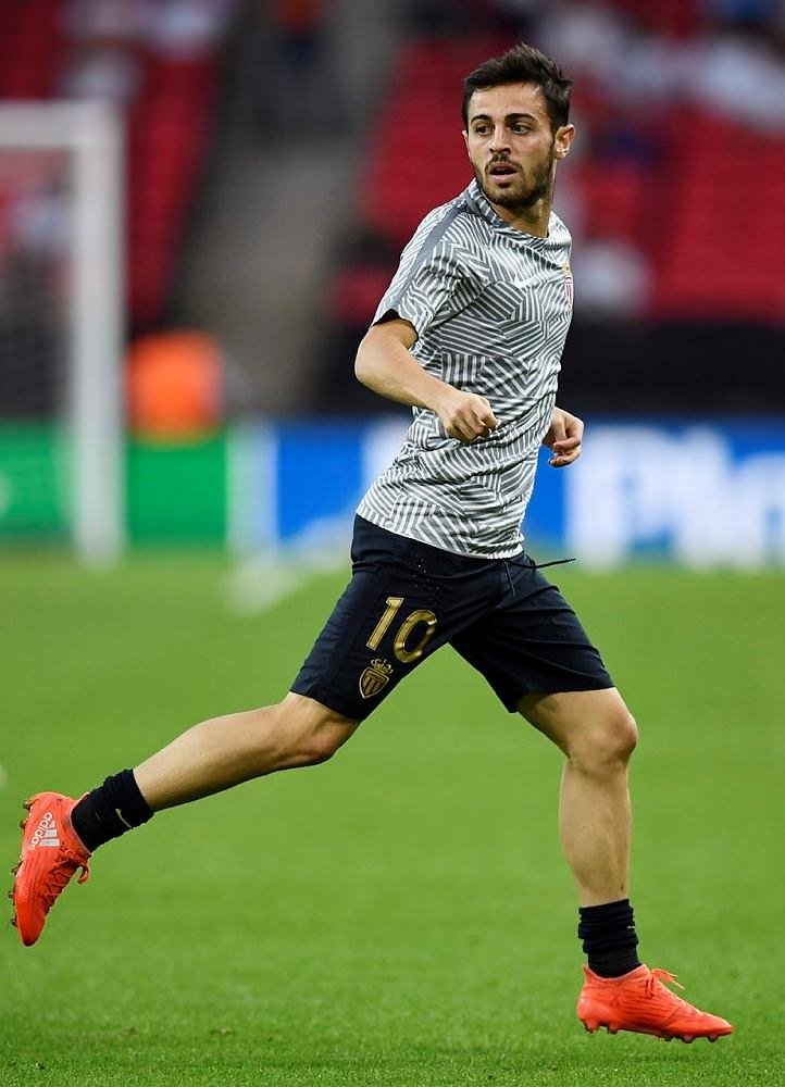 Tolga Ciğerci Avrupa’da Top 10’da