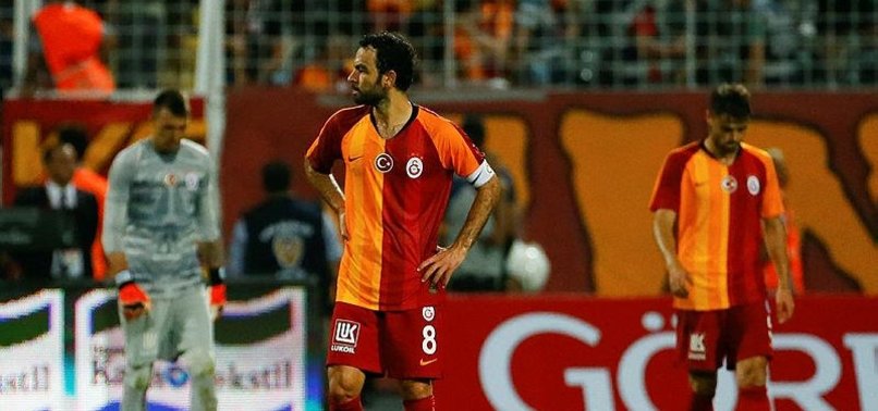 Galatasaray'da orta saha çöktü
