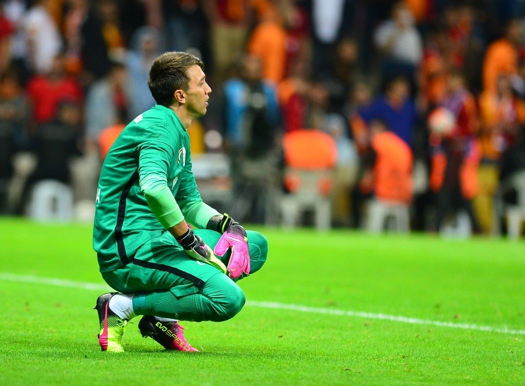 Lazio’da Muslera sesleri