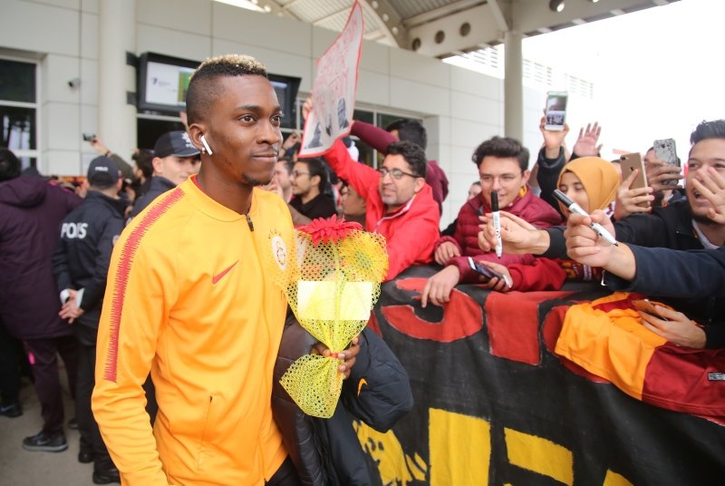 Galatasaray’da dev transfer harekatı!