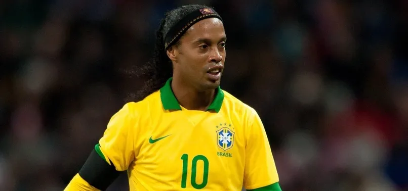 Ronaldinho imzaya geliyor!