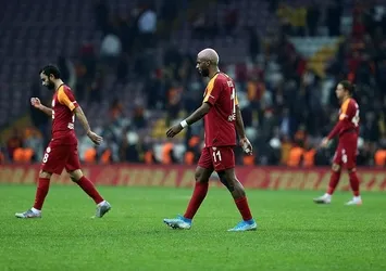 "Taraftara oynama çık topunu oyna!"