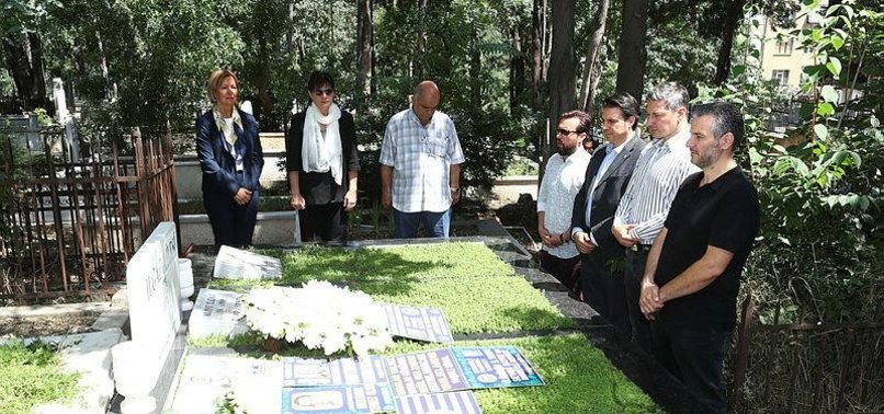 Faruk Ilgaz kabri başında anıldı