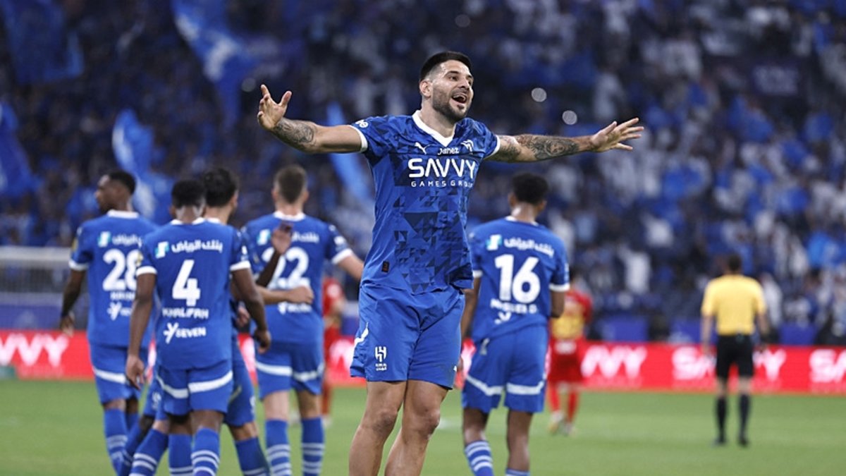 TRANSFER HABERİ | Fenerbahçe'den Mitrovic harekatı! TRANSFER HABERİ | Fenerbahçe'den Mitrovic harekatı!