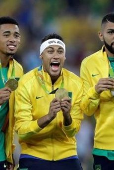 Dünya futbolunun gözdesi Brezilyalılar
