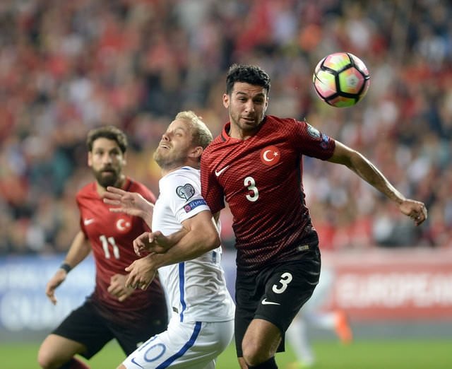 Türk futbolcularının bonservis bedelleri belli oldu