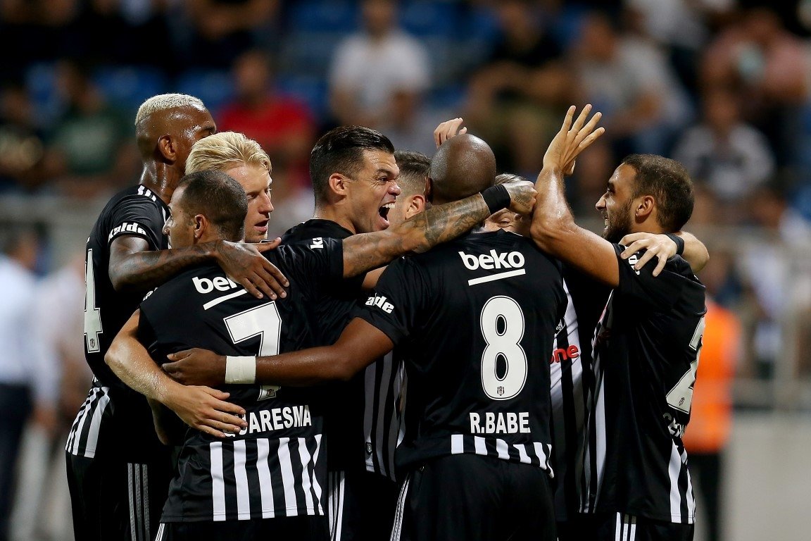 Kasımpaşa - Beşiktaş maçından kareler