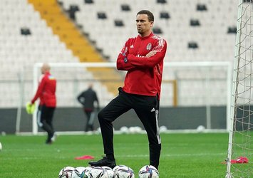 Beşiktaş'ta yaprak dökümü! 5 ismin biletini kesti