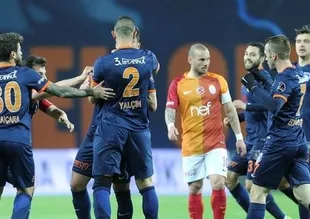 Galatasaray'da istifa sesleri
