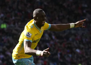 Fenerbahçe Everton'un kanat forveti Yannick Bolasie'yi bitiriyor