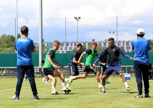 Fenerbahçe'nin İsviçre kampı devam ediyor