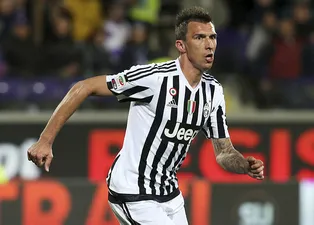 Beşiktaş'ta Mandzukic sesleri!