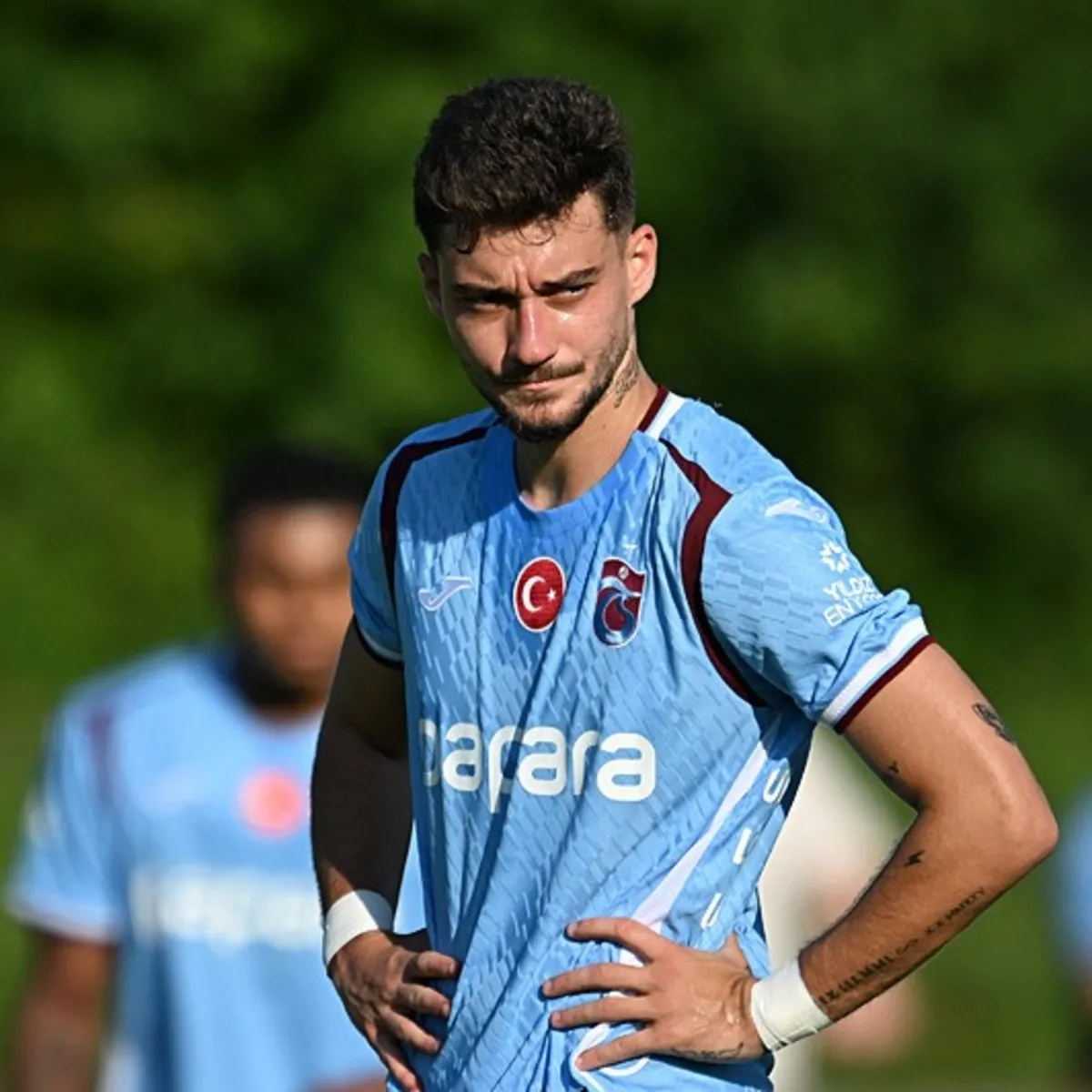Trabzonspor'a Ernest Muçi'den kötü haber!