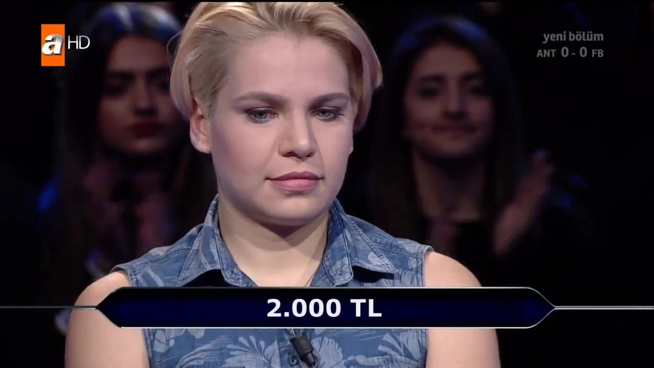 Kim Milyoner Olmak İster 796. bölüm soru ve cevapları | Futbol sorusu geceye damga vurdu