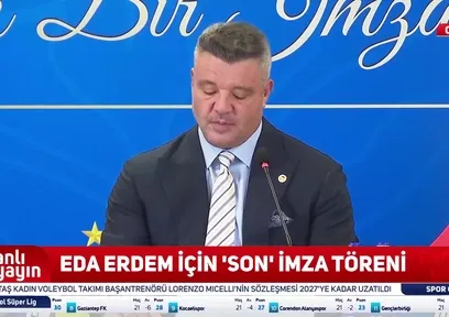 Fenerbahçe'de Eda Erdem için imza töreni yapıldı!