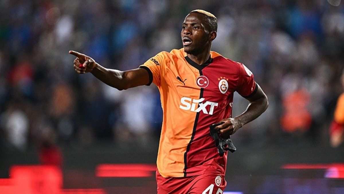 Victor Osimhen'den transfer sözleri! Galatasaray'da kalacak mı? Victor Osimhen'den transfer sözleri! Galatasaray'da kalacak mı?