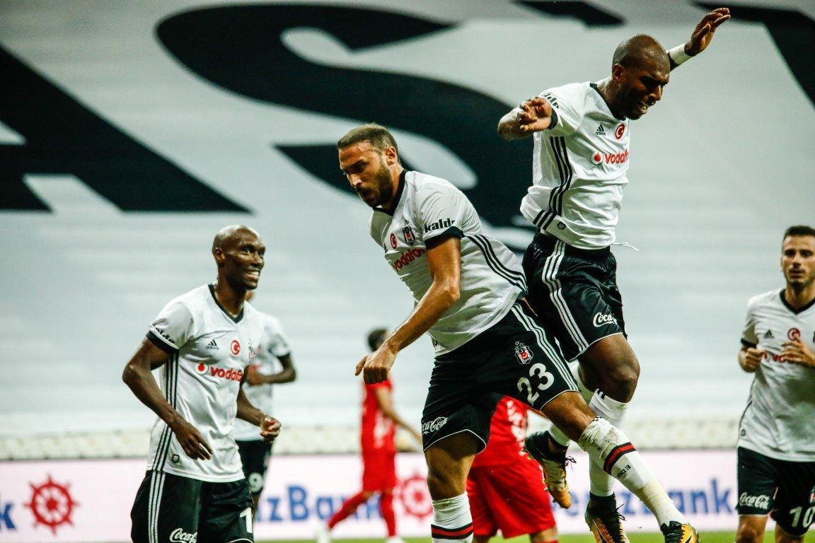 Beşiktaş - Antalyaspor maçından kareler