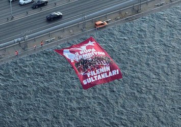 Filenin Sultanları'nın bayrağı Boğaz'da!