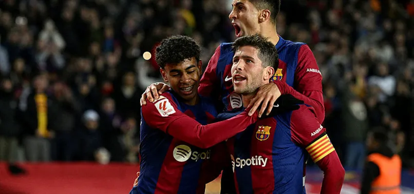 Barcelona 3-2 Almeria (MAÇ SONUCU-ÖZET)