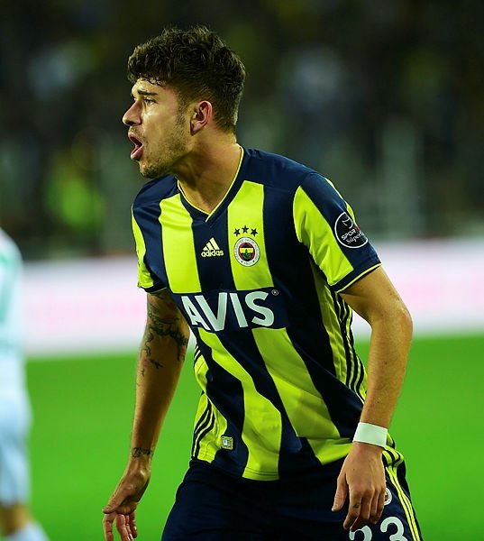 Fenerbahçe’de büyük operasyon!