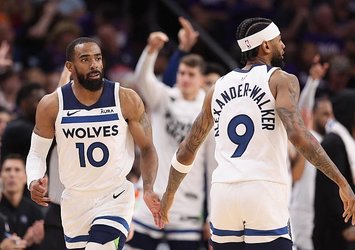 Suns'ı eleyen Timberwolves yarı finalde!