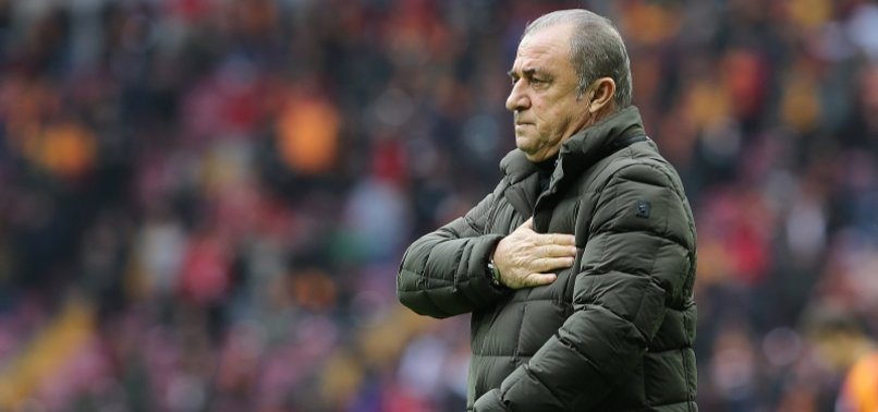 Galatasaraylı futbolculardan takdir edilen hareket!