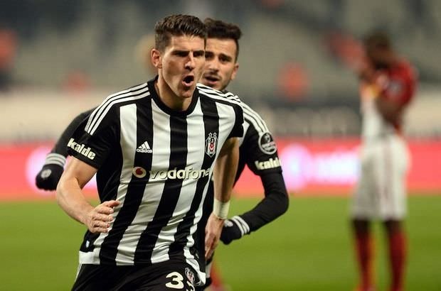 Mario Gomez’den Beşiktaş’a müjde