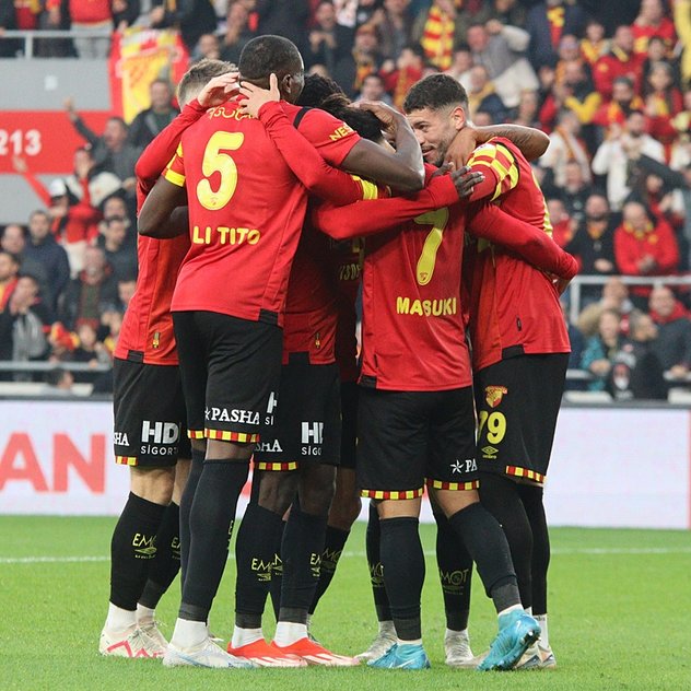 galatasaray-goztepe-muhtemel-11ler-galatasaray-goztepe-maci-ne-zaman-saat-kacta-hangi-kanalda-1735975785542.jpeg