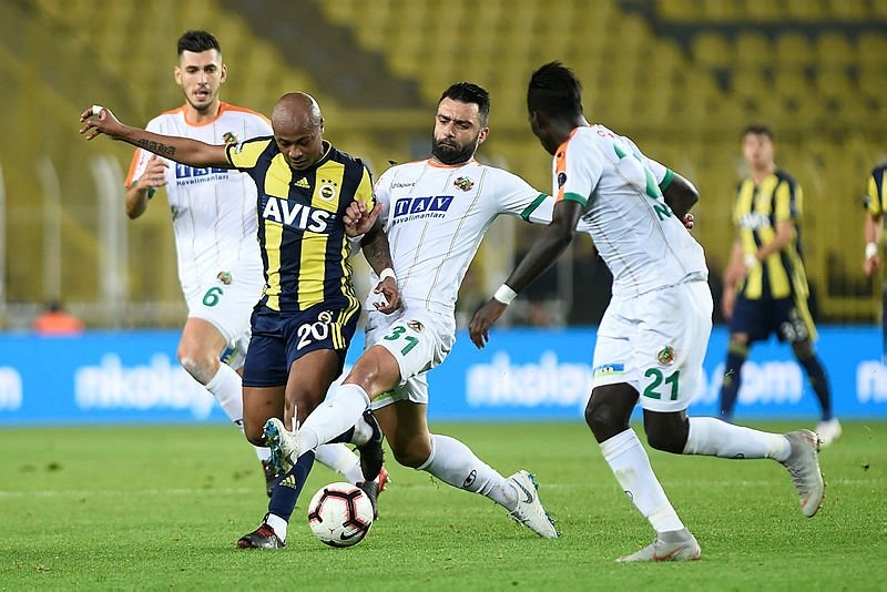 Spor yazarlarından Fenerbahçe ve Beşiktaş yorumu