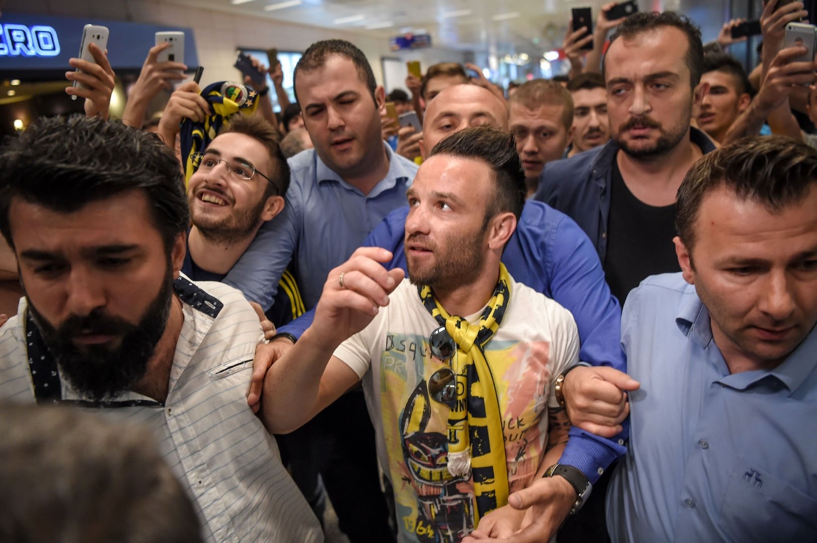 Valbuena hakkında bilinmeyenler