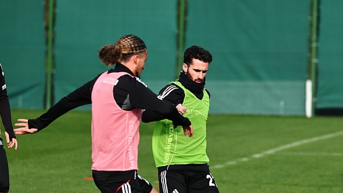 Portekiz basınından Rafa Silva iddiası!