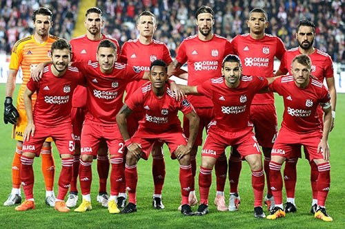 Türkiye’nin en iyi takımı belli oldu! Şaşırtan sonuç