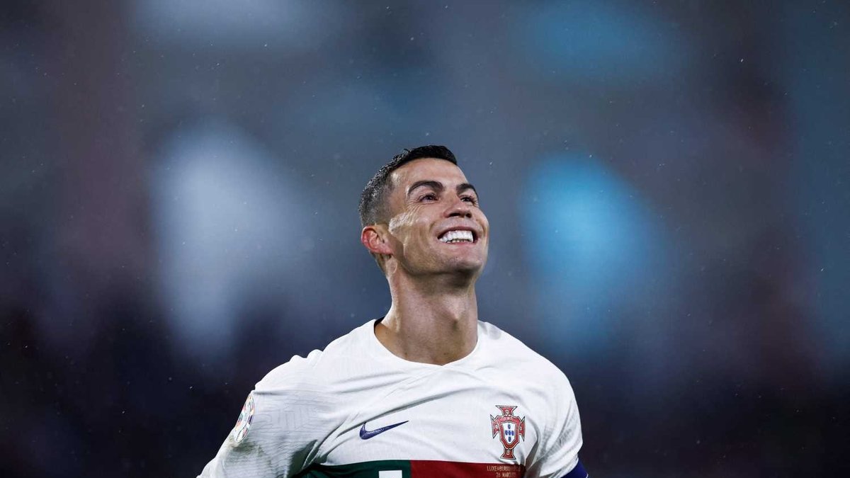 Yılın transfer iddiası! Cristiano Ronaldo ve Süper Lig devi... Yılın transfer iddiası! Cristiano Ronaldo ve Süper Lig devi...