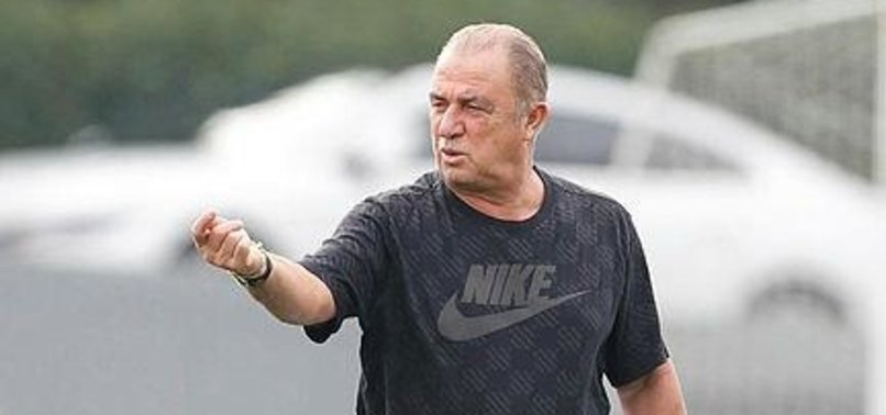 Galatasaray'da Fatih Terim'den kadroya neşter! 4 isim kulübeye dönüyor