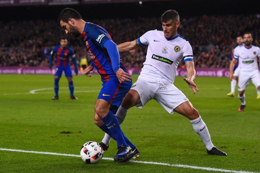 Arda Turan’a Çin’den servet