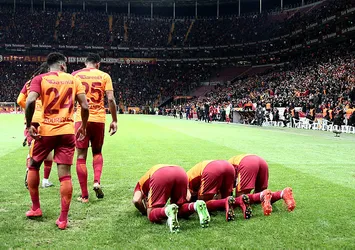 Galatasaraylı futbolculardan Kudüs mesajı