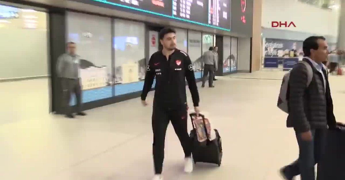 A Milli Takım Türkiye'ye döndü