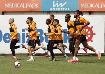 Dev derbi öncesi G.Saray'a müjde!