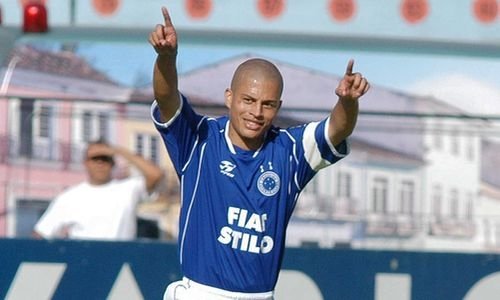 Alex de Souza 40 yaşında!