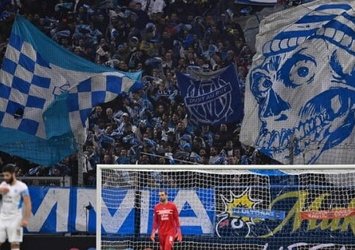 Ermenistan yanlısı pankarta ceza!