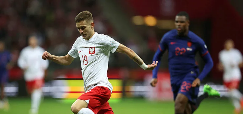 Polonya 0-2 Hollanda (MAÇ SONUCU-ÖZET) Wout Weghorst'lu Hollanda deplasmanda kazandı!
